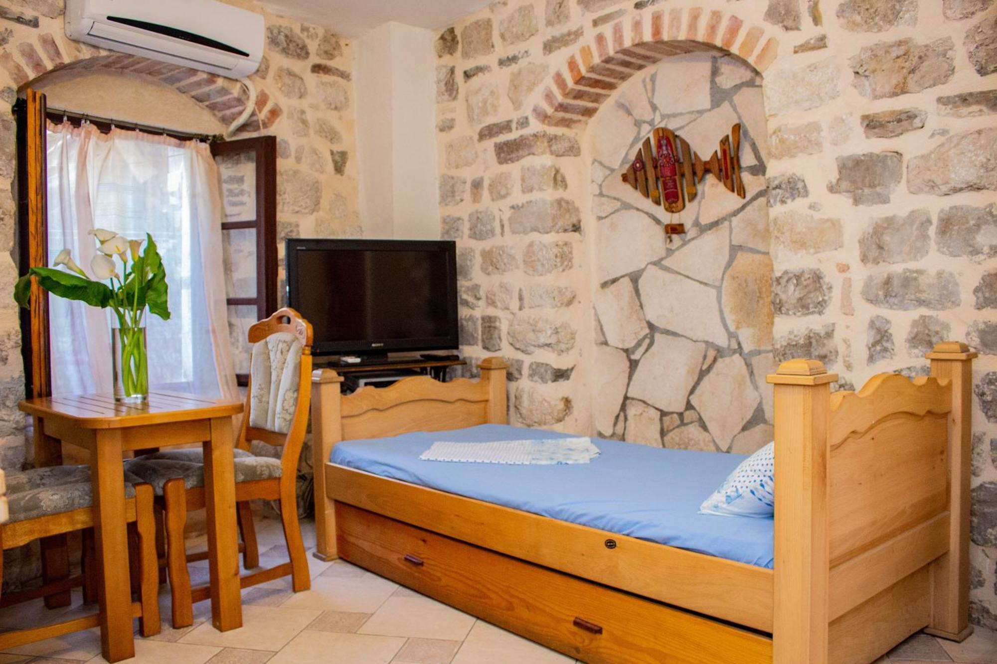 Guest House Sljuka Kotor Luaran gambar