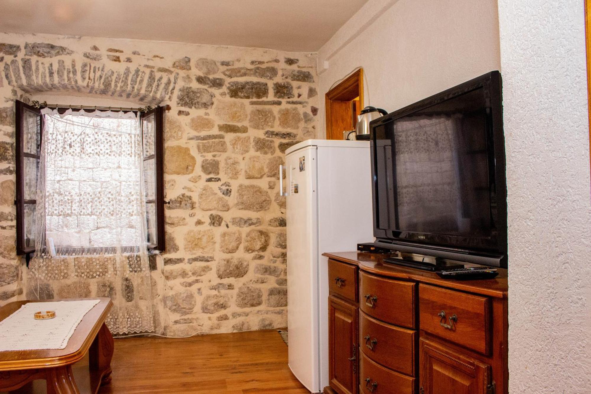 Guest House Sljuka Kotor Luaran gambar